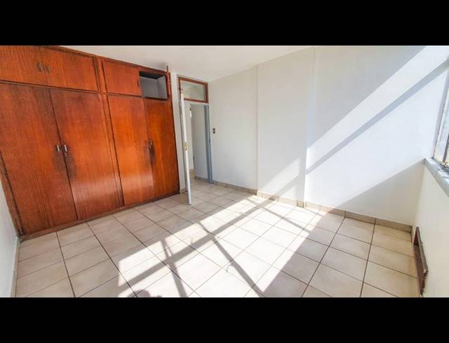 1 BEDROOM HOUSE FOR SALE IN SUNNYSIDE